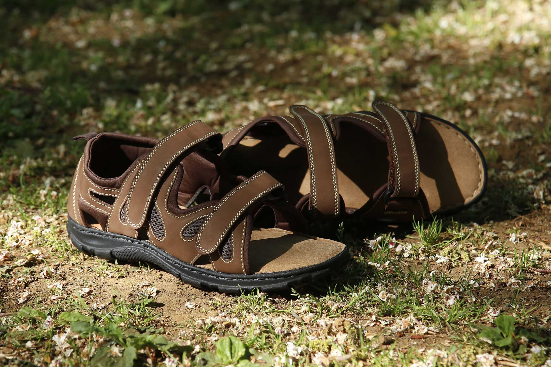 MEN'S EXTRA WIDE